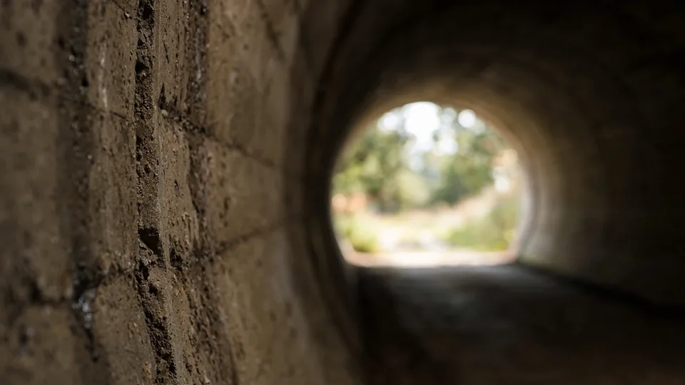 Tunnel · Traumdeutung